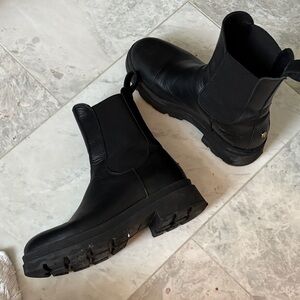 Anine Bing Justine Boots - Black Leather Ankle Boots